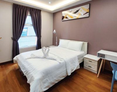 Designer Suite at Sky Suites KLCC  (1 Deluxe Bedroom Apartment )